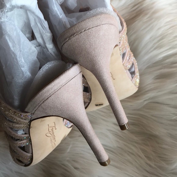 Imagine Vince Camuto Plash Pale Pink Caged Sandal 8.5 - Picture 5 of 8